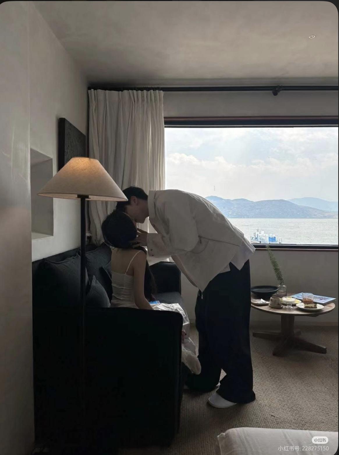 
                            Cứu Rỗi Tình Yêu