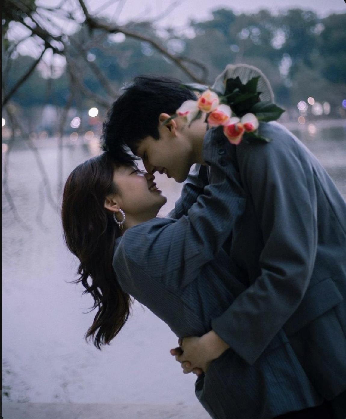 
                            Ngoại Tình 37 Lần