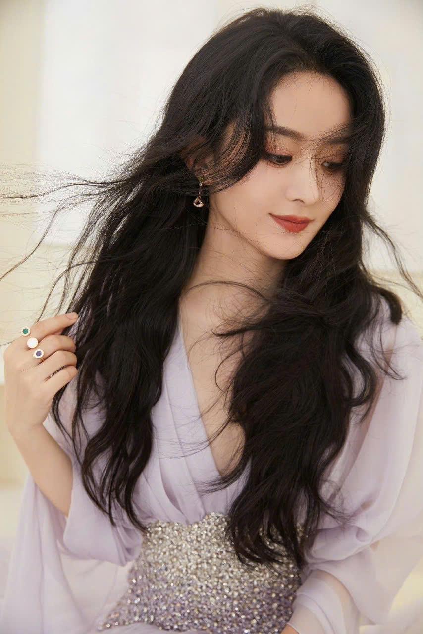 
                            Chạy Trốn Khỏi Địa Ngục