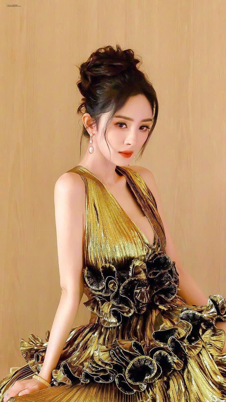 Yêu Bản Thân Mình Hơn Bất Kỳ Ai