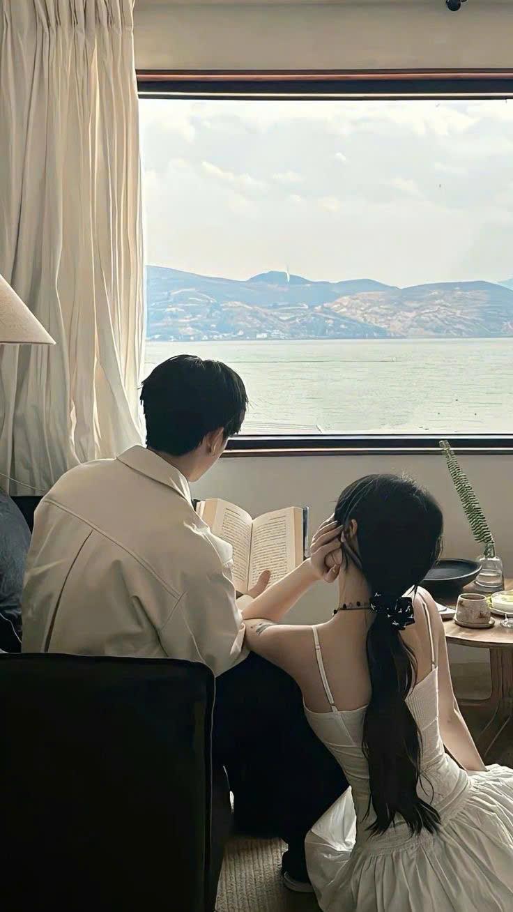 Bạn Trai Cũ Là Thầy Giáo Của Em Trai Tôi