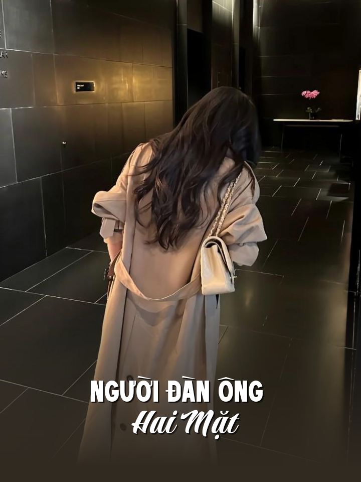 
                            Người Đàn Ông Hai Mặt