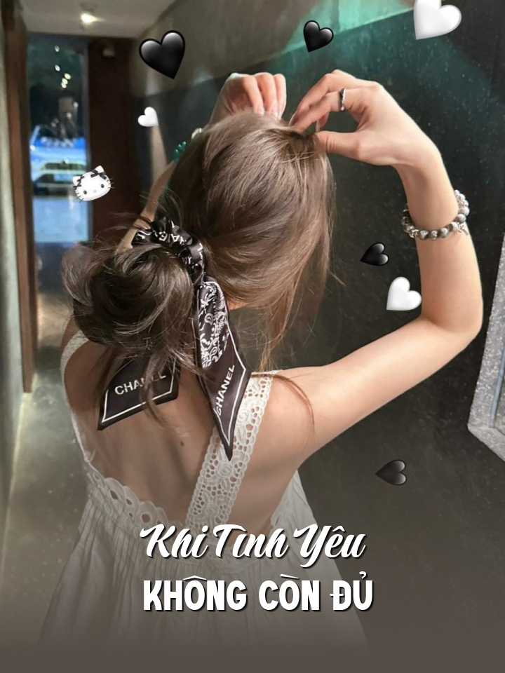 
                            Khi Tình Yêu Không Còn Đủ