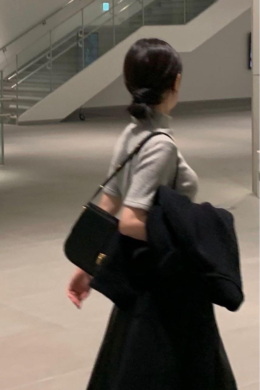 
                            Trừng Trị Cô Tiếp Viên Trà Xanh