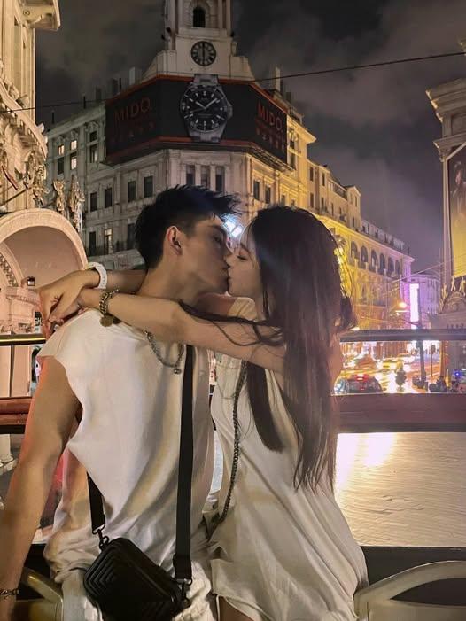 Cậu Ấy Là Xung Hỉ Của Tôi
