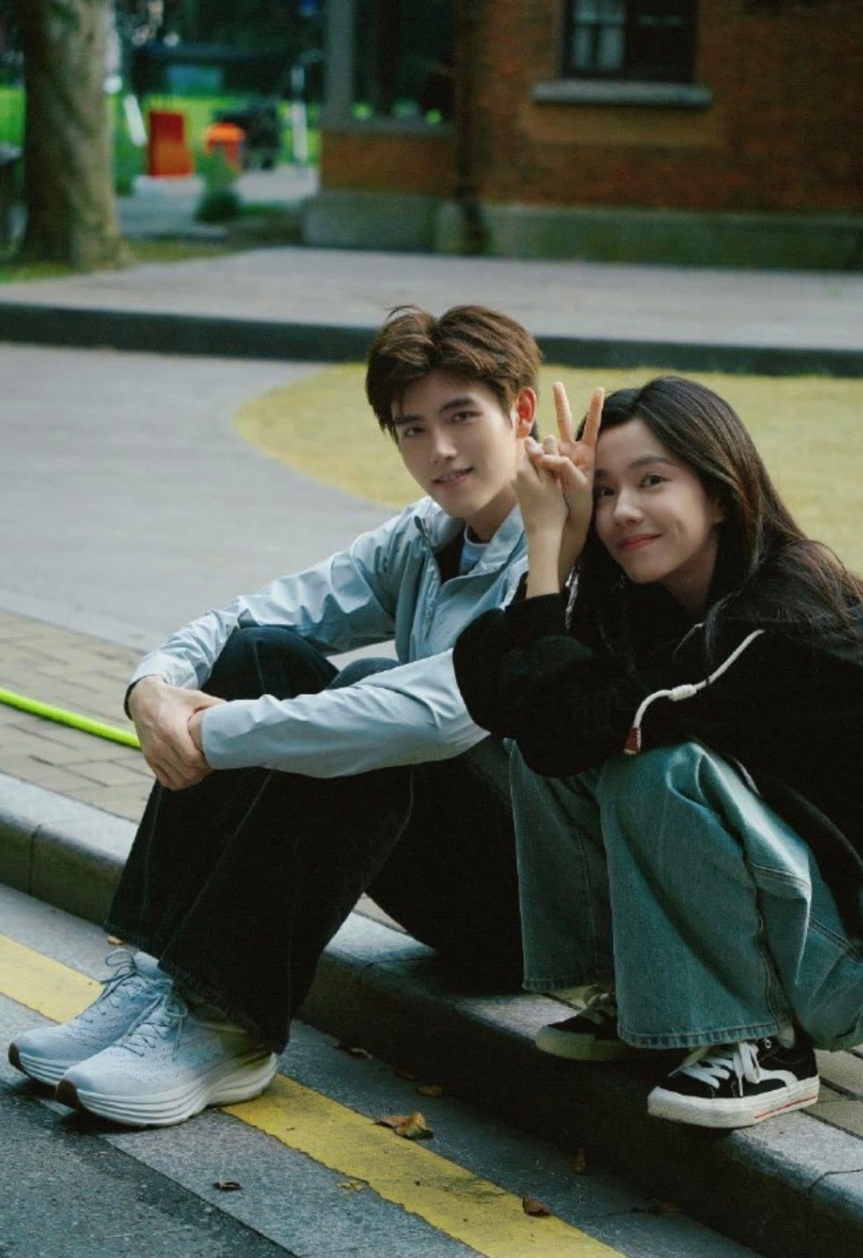 
                            Tình Duyên Đến Đúng Lúc