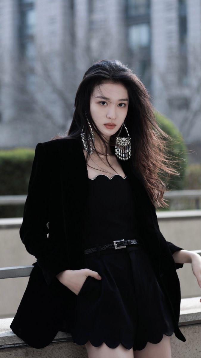 
                            Trò Chơi Lật Mặt Kẻ Săn Mồi