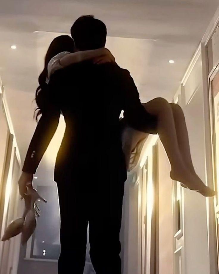 Em Quên Anh Rồi, Nhưng Tim Vẫn Nhớ