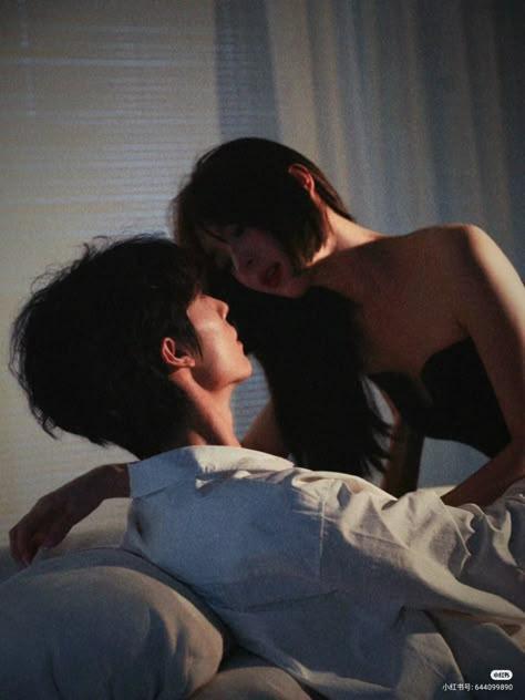 Sau Khi Trọng Sinh, Tôi Nghe Được Anh Yêu Tôi