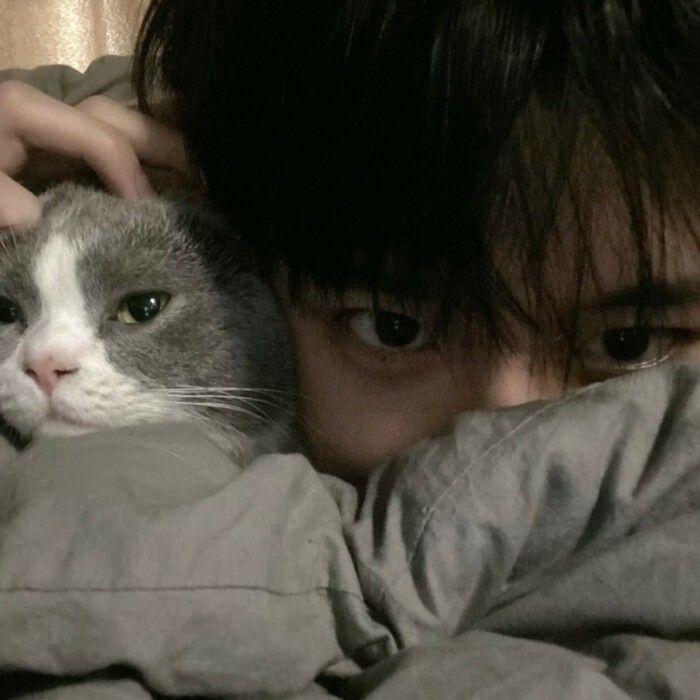 
                            Bạn Gái Chung Của Giới Quý Tộc