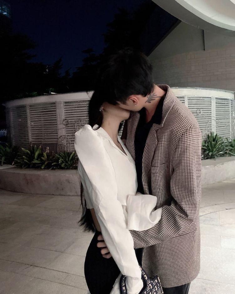 
                            Nhiệm Vụ Dỗ Bạn Gái Thiếu Gia