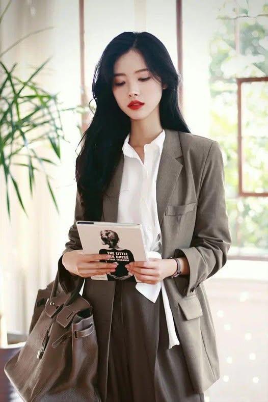 
                            Một Căn Cũng Không Dành Cho Tôi