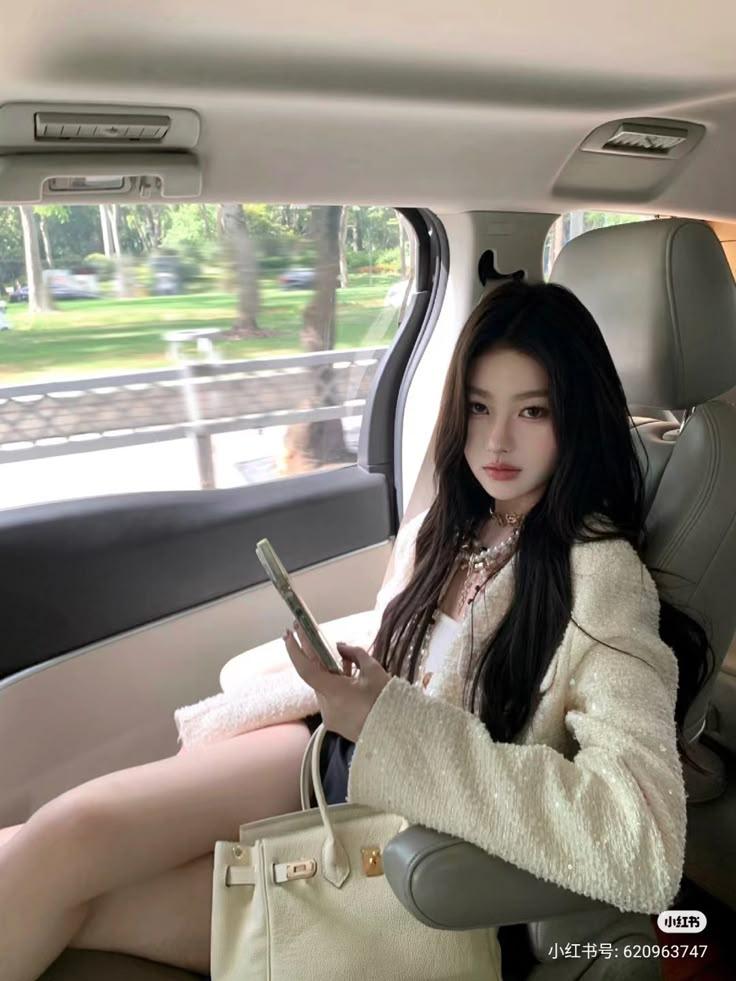 Hậu Ly Hôn: Tôi Sống Một Đời Rực Rỡ