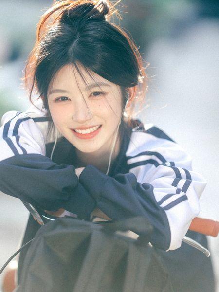 Trở Lại Trước Kỳ Thi Đại Học Sau Khi Bị Em Gái Ma Hại Chết