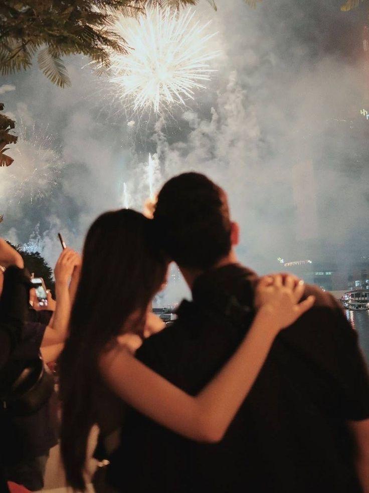 Vết Sẹo Dưới Ánh Đinh Hương