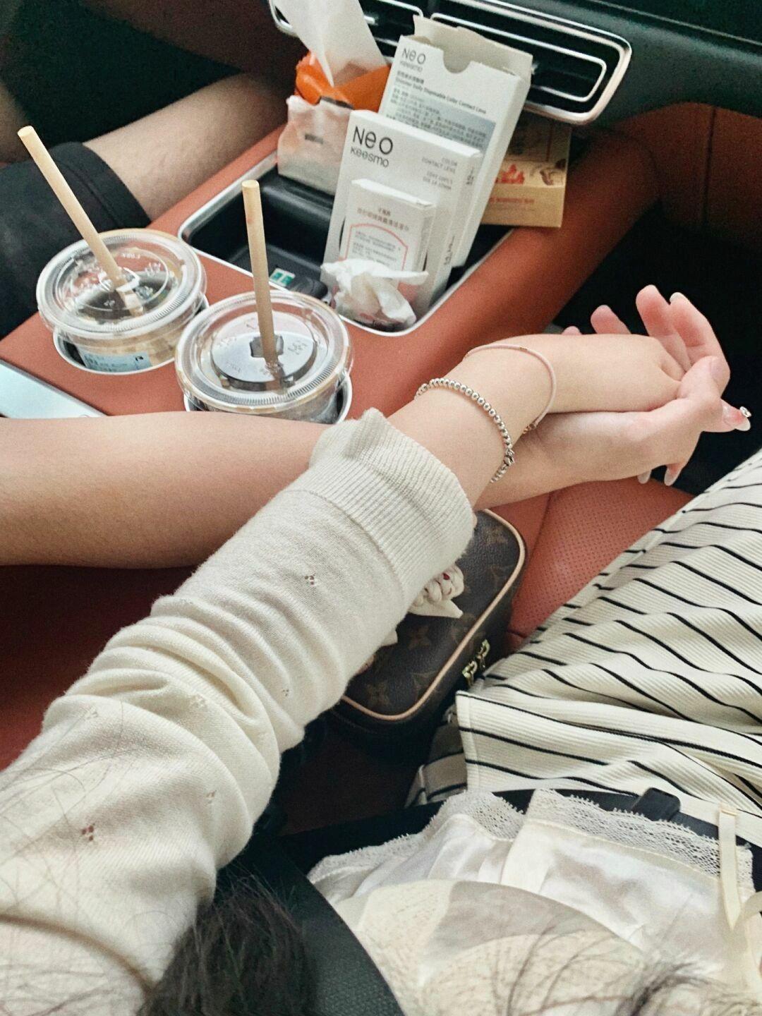 Lửa Tắt, Người Còn Không?