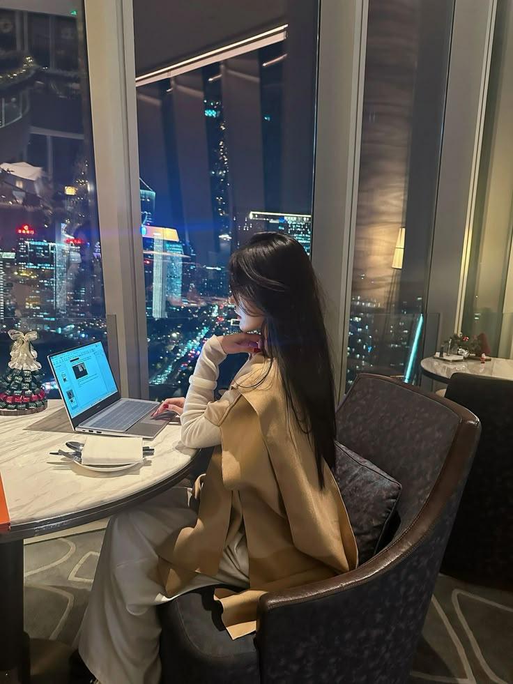 Chị Em Tốt Của Anh