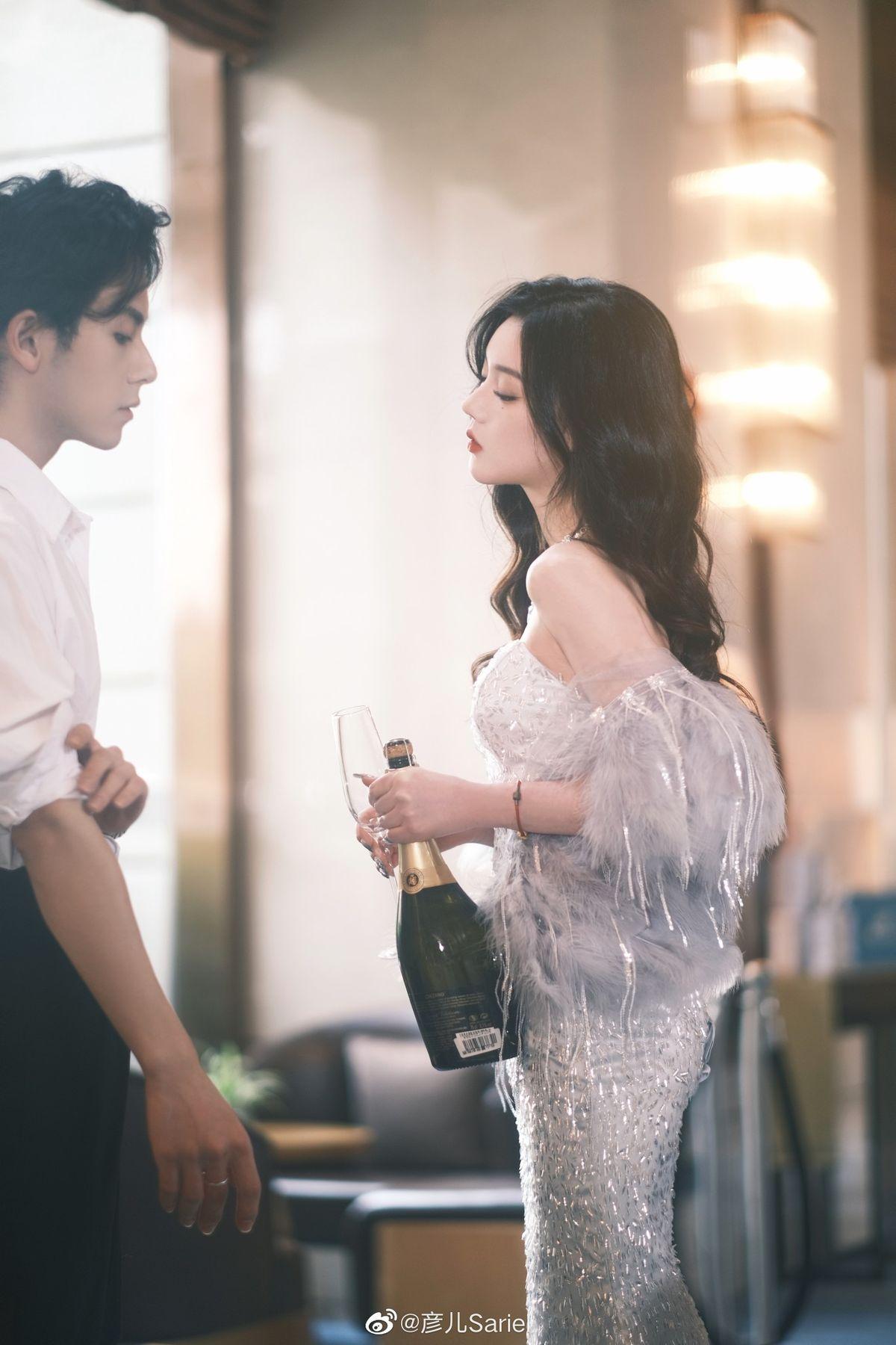 Chú Rể Biến Mất