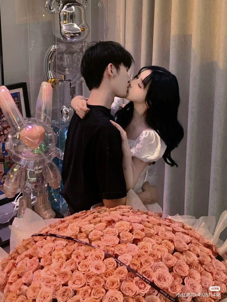 
                            Sai Một Chữ, Trọn Một Đời