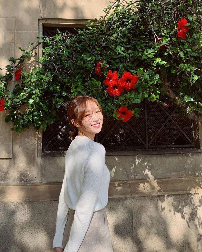 Gặp Chị Dâu Ăn Vạ, Tôi Lật Bàn