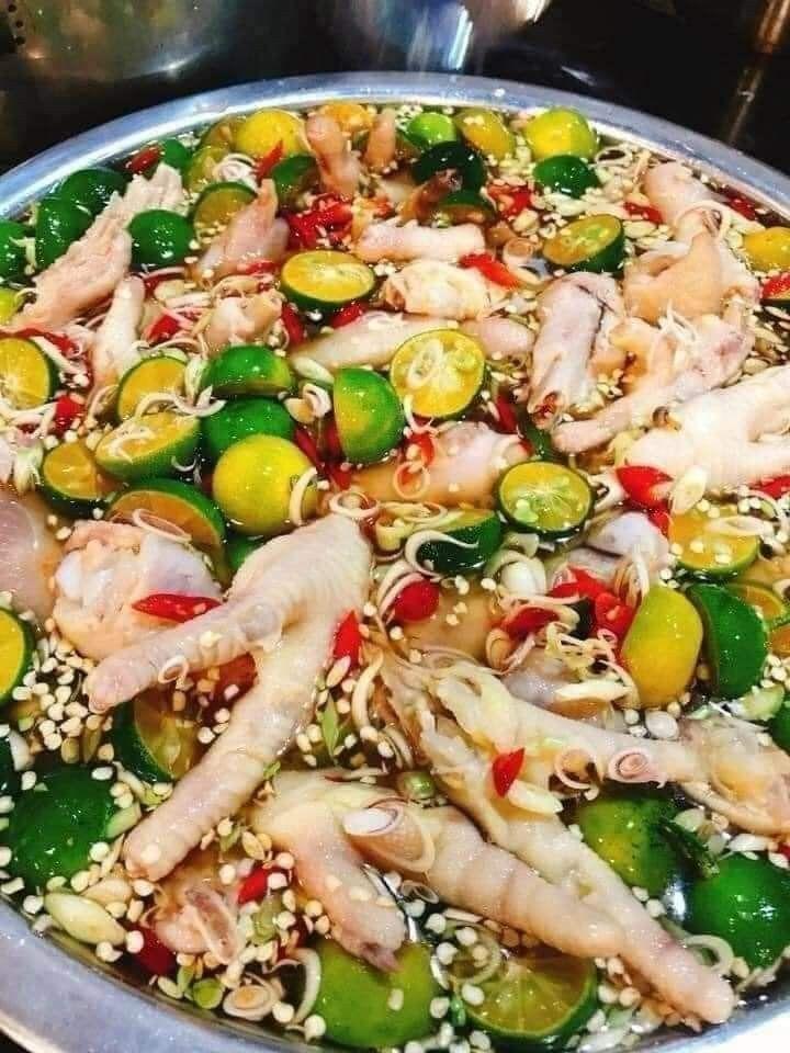 
                            Sau Cơn Gió, Không Còn Anh