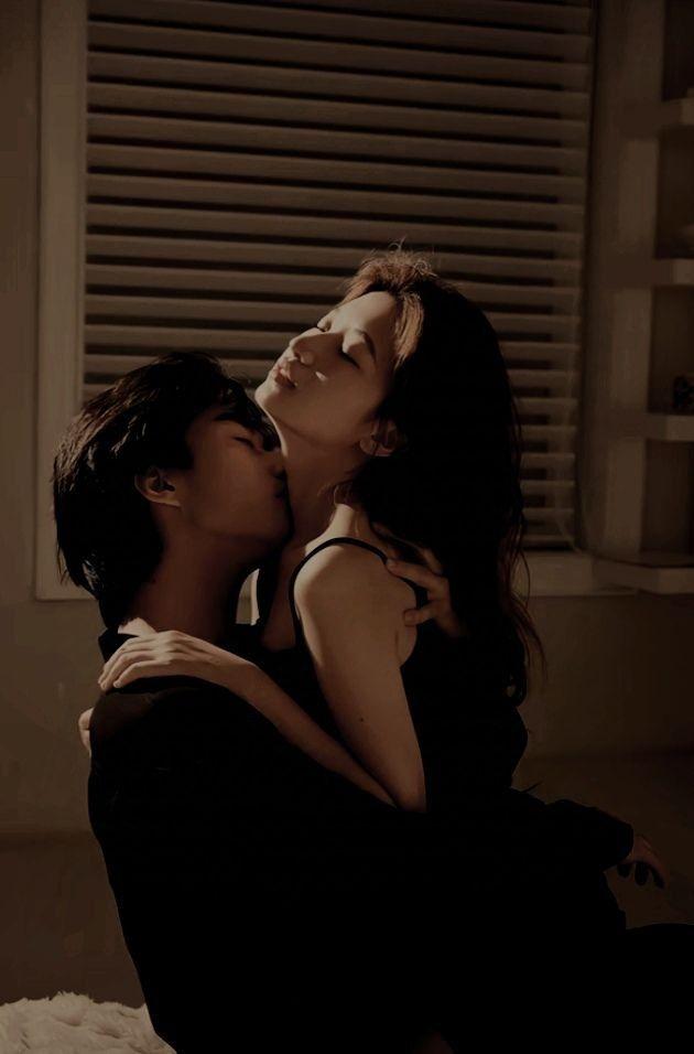 Hôn Em Giữa Bùn Lầy