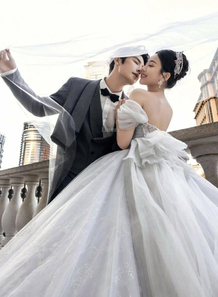 Bạn Gái Cũ Mang Hệ Vả Mặt