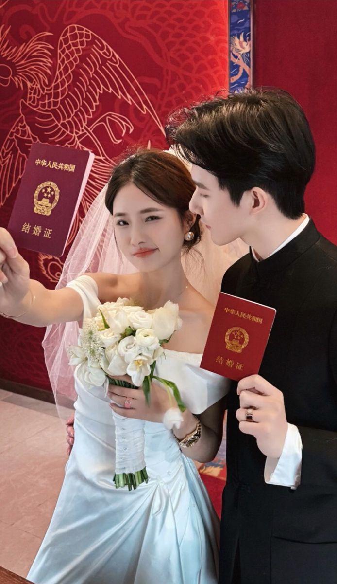 Anh Ấy Là Ngôi Sao, Tôi Là Người Được Yêu Thầm