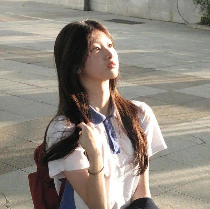 Cô Ấy Luôn Ở Đó