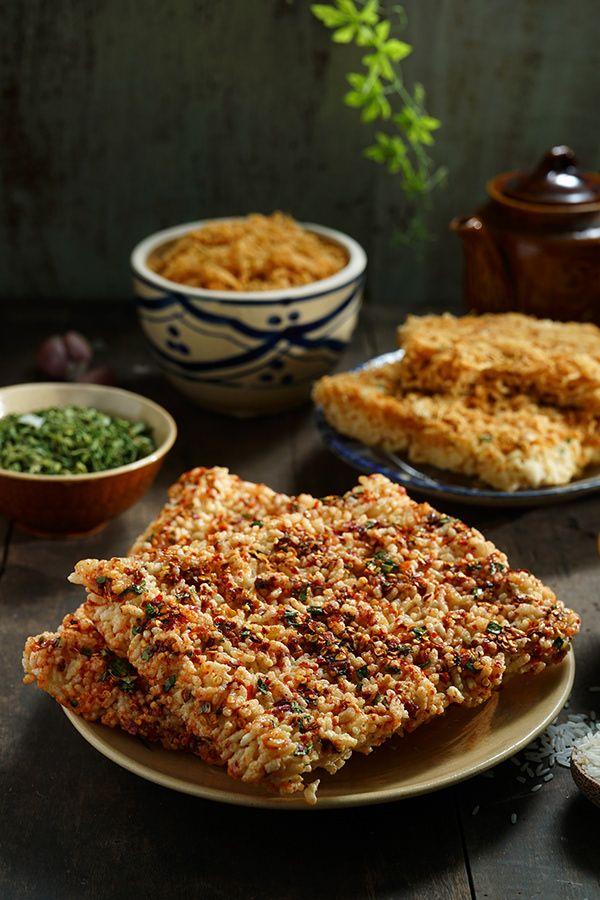 Bí Mật Sau Cánh Cửa Đêm Đó