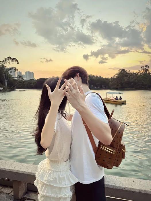 
                            Nhắn Nhầm Cho Sếp