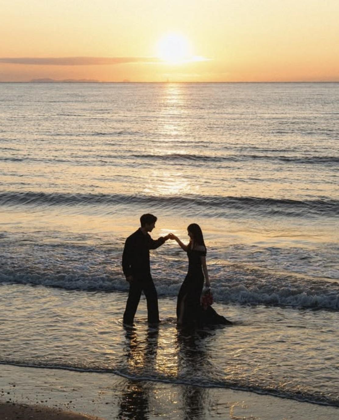 Tin Nhắn Của Chồng Bị Lộ