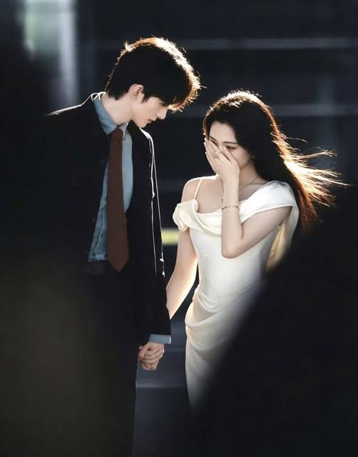 Hẹn Hò Cùng Quá Khứ